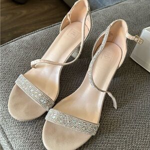 Elegant Heels with Rhinestone Detailing